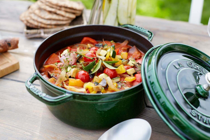 Каструля чавунна Staub La Cocotte кругла зелена 2.2 л (3272341020857) - зображення 3