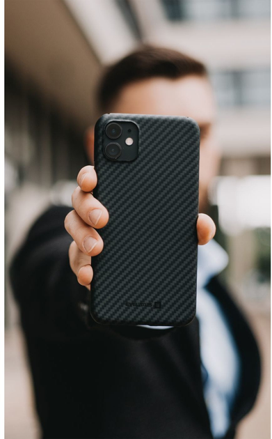 Etui Evelatus Premium Carbon Case do Apple iPhone 11 Pro Max Black (ECCI11PMBK) - obraz 2