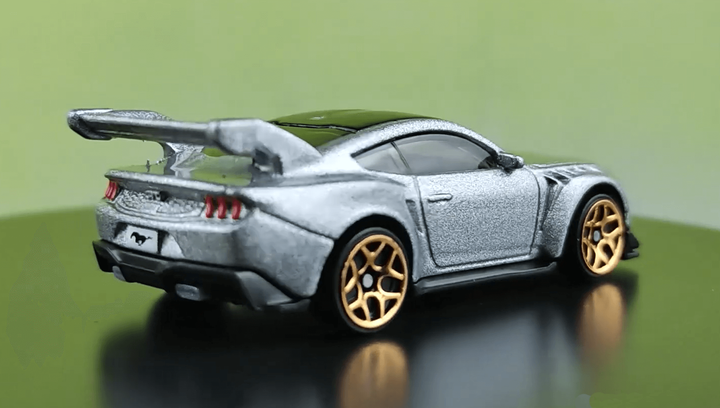 Машинка Базовая Hot Wheels Ford Mustang GTD Mustang 60th 1:64