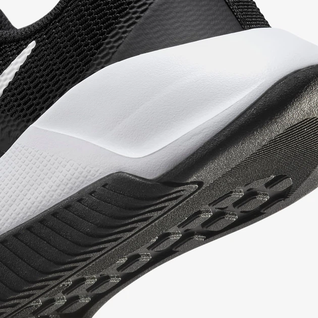 Buty na siłownię damskie Nike W Mc Trainer 3 FQ1830-001 38 (7US) Czarne (197596922394) - obraz 8
