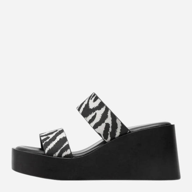 Klapki damskie na koturnie Call It Spring 13750644-968 39 (8.5US) 25.1 cm Czarne (60207052196) - obraz 5