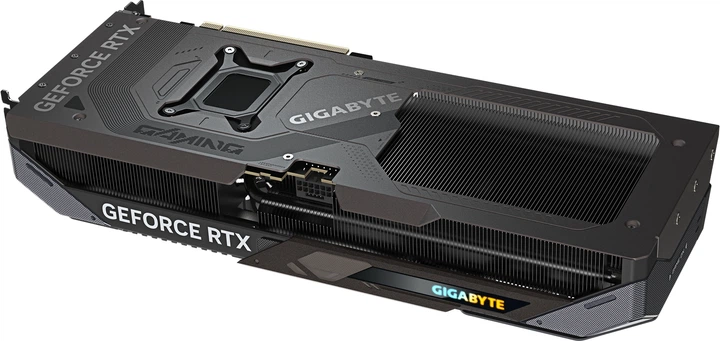 Відеокарта Gigabyte PCI-Ex GeForce RTX 5070 GAMING OC 12GB GDDR7 (192bit) (2625/28000) (HDMI, 3 x DisplayPort) (GV-N5070GAMING OC-12GD) - зображення 7