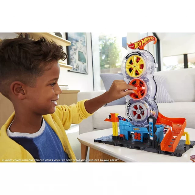 Ігровий набір Трек Hot Wheels Карколомні трюки в шиномонтажі (HDP02) - Фото 5 Ігровий набір Трек Hot Wheels Карколомні трюки в шиномонтажі (HDP02) - изображение 5