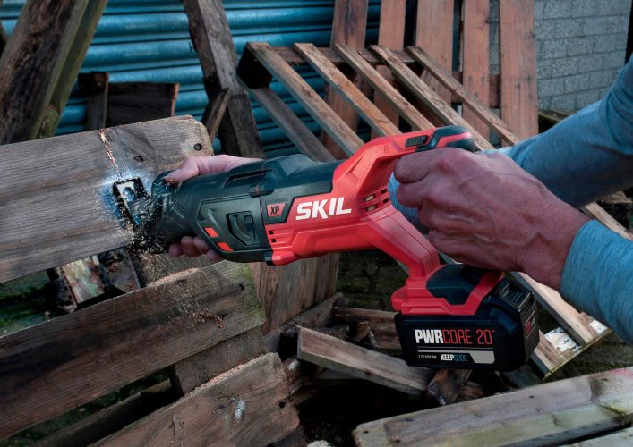 Пила шабельна акумуляторна безщіткова Skil 3480 CB XP + акумулятор 5.0 Ah + зарядний пристрій (11071800303) - Фото 3 Пила шабельна акумуляторна безщіткова Skil 3480 CB XP + акумулятор 5.0 Ah + зарядний пристрій (11071800303) - зображення 3