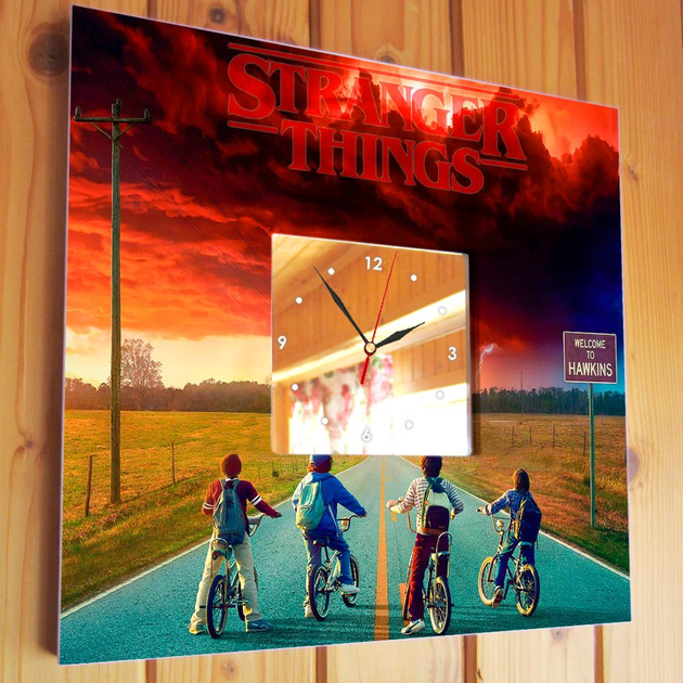 Часы "Сериал Очень странные дела. Stranger Things" подарок фанатам ...