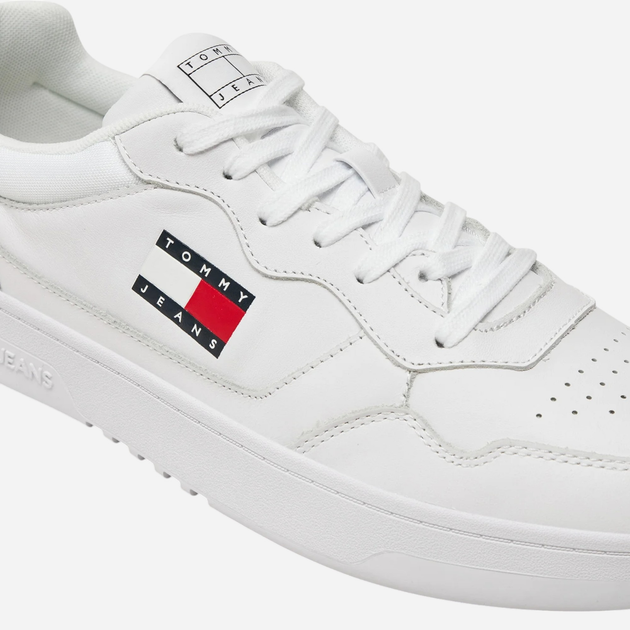 Sneakersy męskie skórzane Tommy Jeans EM0EM01443-YBR 44 Białe (8720637381267) - obraz 6