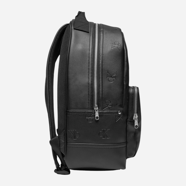 Рюкзак чоловічий 17 л вміщує формат А4 Calvin Klein Jeans K50K512546-0GK Чорний (8720639565504) - зображення 4