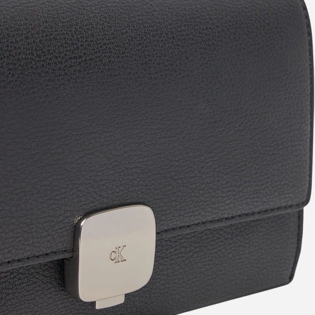 Torebka crossbody damska mała Calvin Klein K60K612715-BEH Czarna (8720639616039) - obraz 3