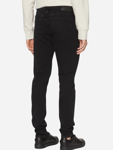 Джинси Slim Fit чоловічі Calvin Klein Jeans J30J326532-1BY 31-32 Чорні (8720639960576) - зображення 2