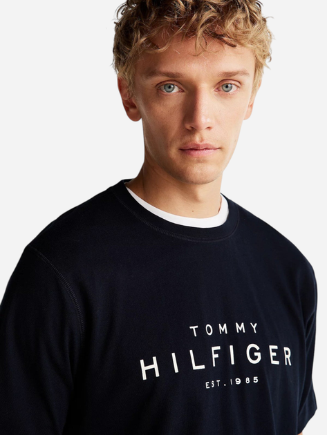 Футболка бавовняна чоловіча Tommy Hilfiger MW0MW37448-DW5 M Темно-синя (8720638294993) - зображення 4