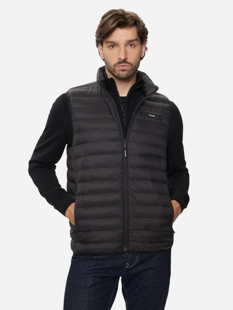 Теплий жилет чоловічий Calvin Klein K10K113470-BEH S Чорний (8720639371402) - зображення 1