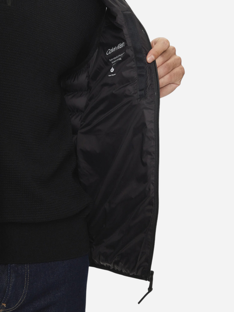 Теплий жилет чоловічий Calvin Klein K10K113470-BEH 2XL Чорний (8720639371884) - зображення 7