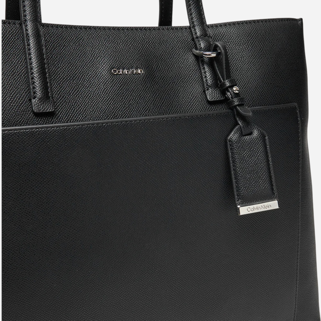 Сумка шопер жіноча Calvin Klein K60K613086-BEH Чорна (8721107067940) - зображення 4