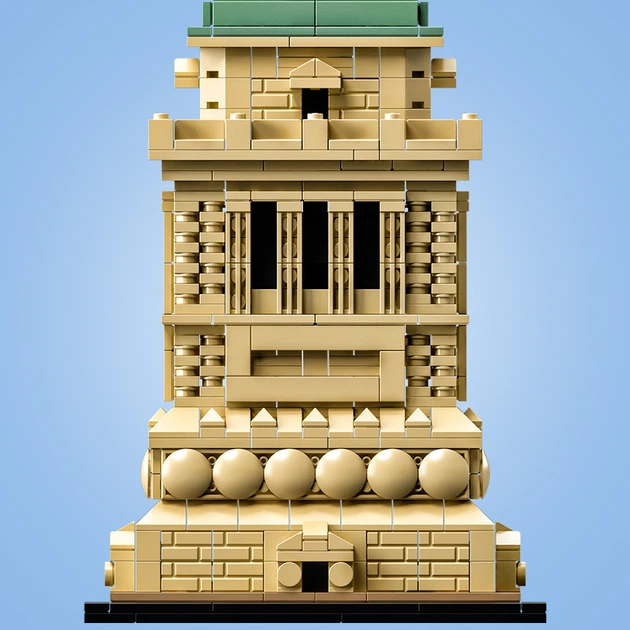 Конструктор LEGO Architecture Статуя Свободы 1685 деталей (21042) (5702016111859) - Фото 6 Конструктор LEGO Architecture Статуя Свободы 1685 деталей (21042) (5702016111859) - изображение 6