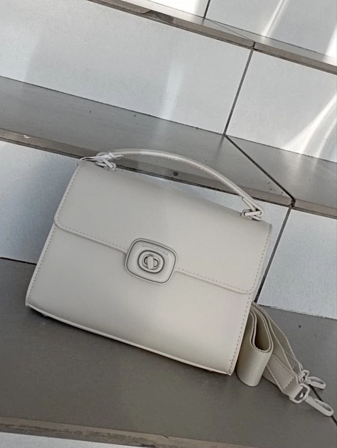 Женская сумка David Jones кросс боди с клапаном молочная CM7394 Almond Milk - Фото 1 Женская сумка David Jones кросс боди с клапаном молочная CM7394 Almond Milk - изображение 1