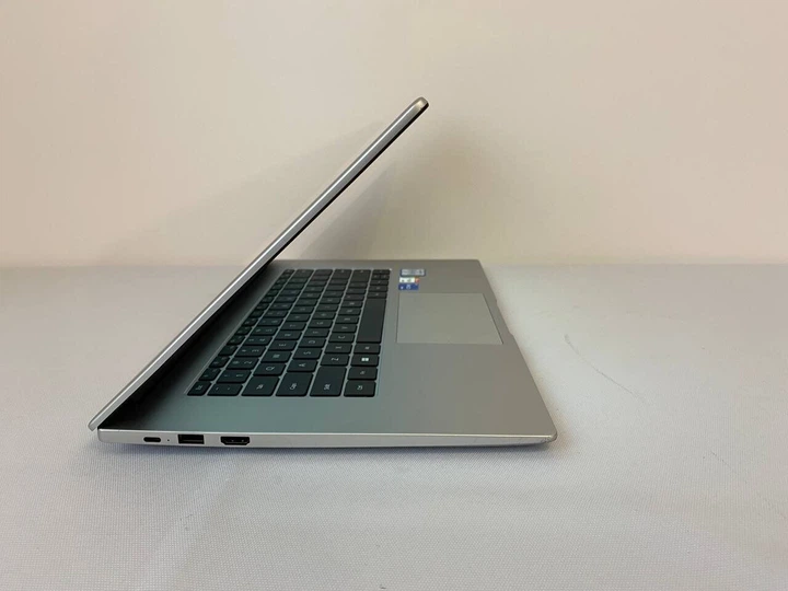Ноутбук Б-класс Huawei MateBook D 15 BOD-WXX9 / 15.6