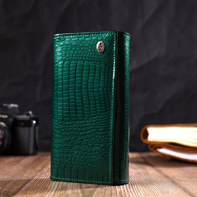 Кошелек женский ST Leather лакированный из натуральной кожи с визитницей и монетницей Горизонтальный Зеленый 55738 - изображение 6