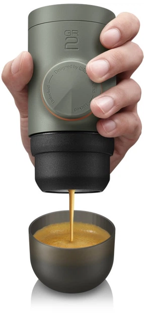 Эспрессо-кофеварка портативная Wacaco Minipresso GR2 Черная (WMINIGR2) - Фото 5 Эспрессо-кофеварка портативная Wacaco Minipresso GR2 Черная (WMINIGR2) - изображение 5