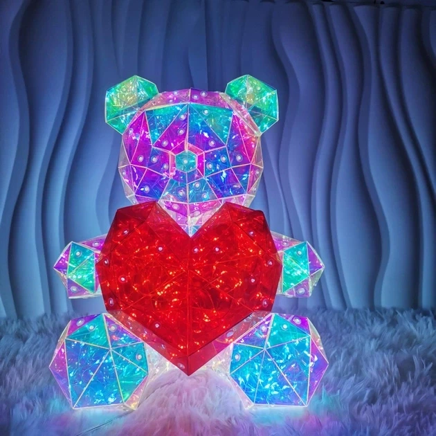 Мишка Love Bear медведь голографический 3D с LED подсветкой с красным сердцем 32 см - Фото 2 Мишка Love Bear медведь голографический 3D с LED подсветкой с красным сердцем 32 см - изображение 2