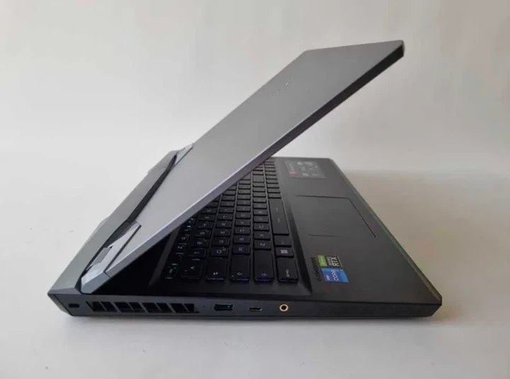 Ноутбук MSI GE76 RAIDER 12UG I9 12900HK/RTX 3080/RAM 16GB/SSD 1TB/WIN 11 Б\В - Фото 4 Ноутбук MSI GE76 RAIDER 12UG I9 12900HK/RTX 3080/RAM 16GB/SSD 1TB/WIN 11 Б\В - изображение 4