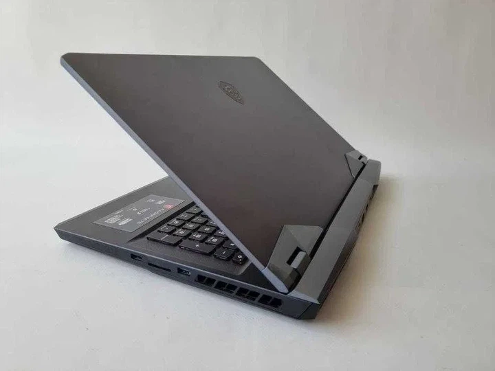 Ноутбук MSI GE76 RAIDER 12UG I9 12900HK/RTX 3080/RAM 16GB/SSD 1TB/WIN 11 Б\В - Фото 6 Ноутбук MSI GE76 RAIDER 12UG I9 12900HK/RTX 3080/RAM 16GB/SSD 1TB/WIN 11 Б\В - изображение 6