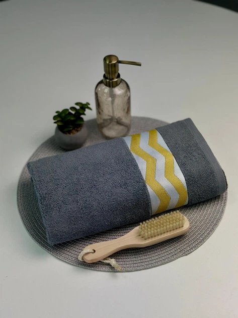 Махровое полотенце с зигзагами Osborn Textile 70х140 см Серый 500 г\м2 - Фото 5 Махровое полотенце с зигзагами Osborn Textile 70х140 см Серый 500 г\м2 - изображение 5