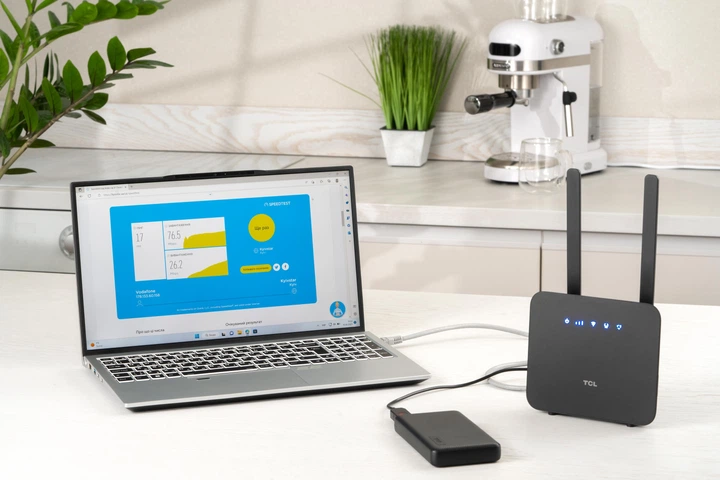Роутер TCL LINKHUB (HH42CV2) LTE Wi-Fi + Power Bank 20000мА*ч + USB-DC кабель 12В (694743657296) - изображение 11