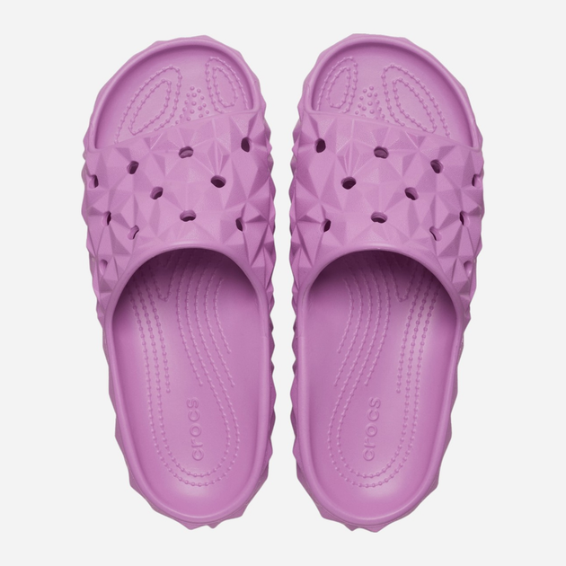 Жіночі шльопанці для пляжу Crocs Classic Geometric V2 209608-6WQ 36-37 (M4/W6) 22 см Фіолетові (196265555727) - зображення 3