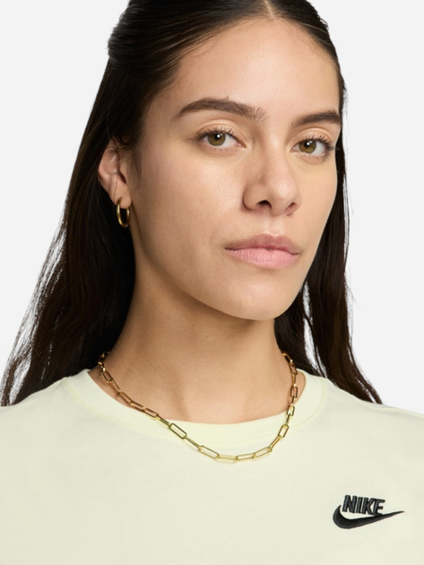 Футболка бавовняна жіноча Nike Sportswear Club Essentials DX7902-113 S Бежева (196608537625) - зображення 5