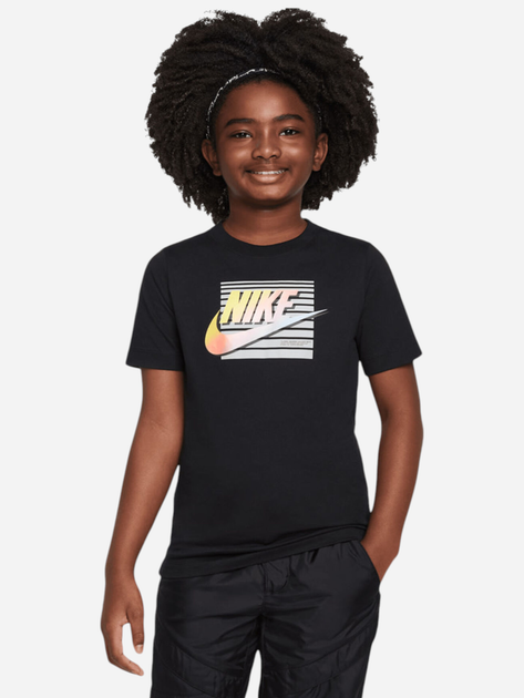 Підліткова футболка для хлопчика Nike Sportswear FN9552-010 XL (158-170 см) Чорна (196975793334) - зображення 1