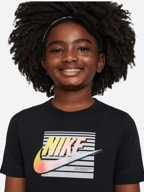 Підліткова футболка для хлопчика Nike Sportswear FN9552-010 M (137-147 см) Чорна (196975801756) - зображення 3