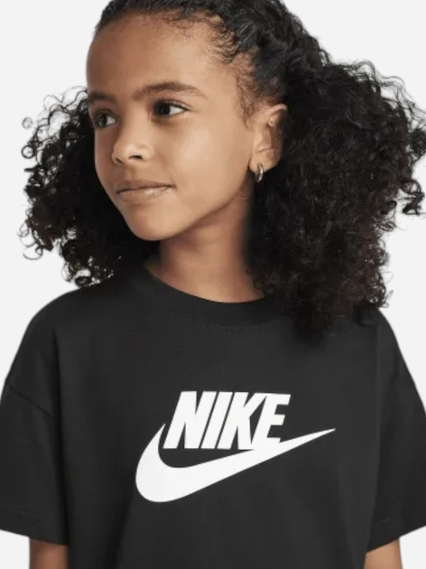 Підліткова футболка для дівчинки Nike Sportswear FZ5540-010 M (137-147 см) Чорна (197596977882) - зображення 4