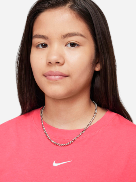 Дитяча футболка для дівчинки Nike Sportswear Essential FZ5559-629 S (128-137 см) Рожева (197596219265) - зображення 4