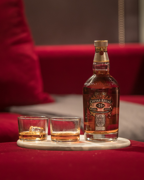 Виски Chivas Regal 25 лет выдержки 0.7 л 40% в подарочной