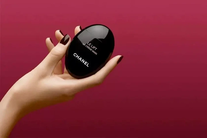 CHANEL LE LIFT LA CRÈME MAINS 50ml Крем Для Рук Chanel Le Lift La Creme Main 50 Мл – купить онлайн на