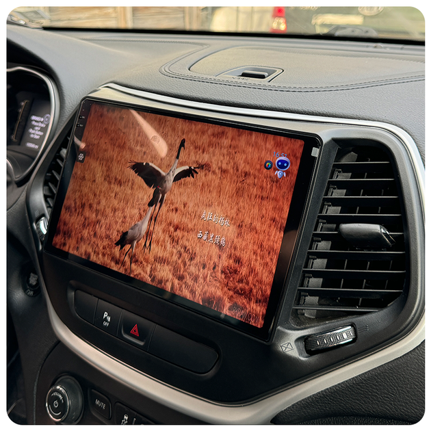 Штатная магнитола Lesko для Jeep Cherokee V (KL) 2013-2018 экран 10" 1/16Gb Wi-Fi GPS Base Джип Черроки - изображение 4