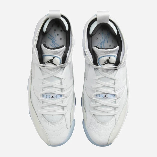 Чоловічі кросівки для баскетболу Nike Jordan Jumpman Two Trey DO1925-104 44 (10US) Білі (196153213500) - зображення 4