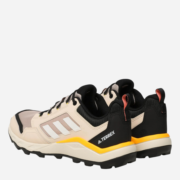 Чоловічі кросівки для бігу adidas Terrex Tracerocker 2 HR1238 42 Бежеві (4066748189090) - зображення 3