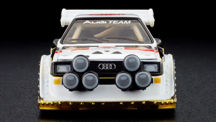 Машинка Premium Hot Wheels 1985 Audi Sport quattro S1 Red Line