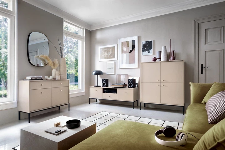 Комод высокий Perfect Home Моно / Mono MK104 4-дверный с золотыми ножками Беж песочный - изображение 7