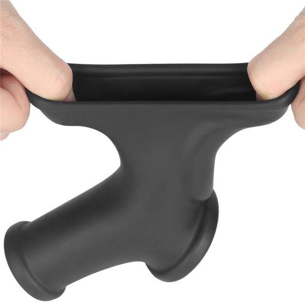 Насадка на пеніс з вібрацією Lovetoy Silk Knights Ring with Scrotum Sleeve (225280000000000000) - зображення 6