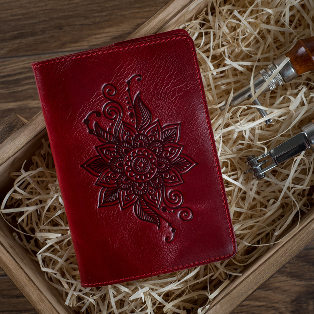 Обложка для паспорта HiArt PC-01-C19-1652-T006 Crystal Red "Mehendi Classic" - изображение 6