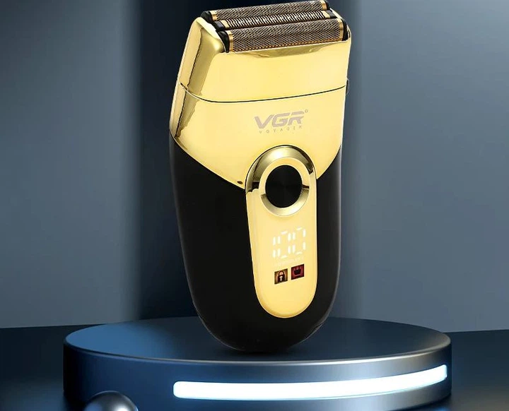 Беспроводная электробритва для бритья лица с USB и LED-индикатором VGR V-383 Pro Золотистый с черным + Подставка - изображение 10
