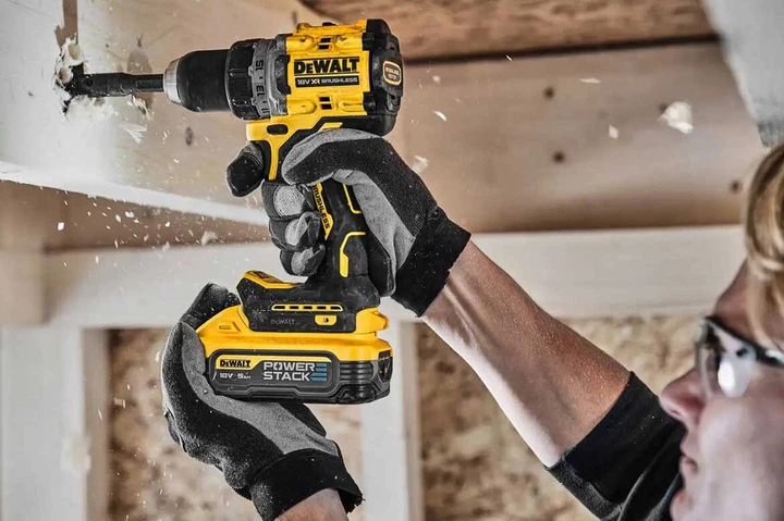 Дрель-шуруповерт аккумуляторная бесщеточная DeWALT DCD800H2T - Фото 7 Дрель-шуруповерт аккумуляторная бесщеточная DeWALT DCD800H2T - изображение 7