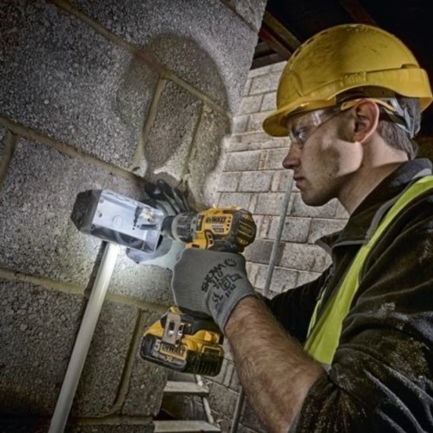 Аккумуляторная дрель-шуруповерт DeWALT DCD791P2 - Фото 8 Аккумуляторная дрель-шуруповерт DeWALT DCD791P2 - изображение 8