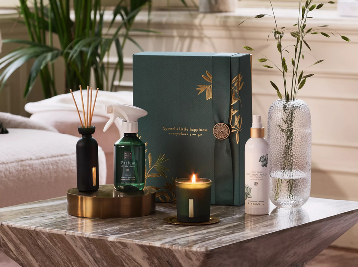 Zestaw Rituals The Ritual Of Jing Zapach do wnętrz 250 ml + Spray odświeżający do tekstyliów 250 ml + Dyfuzor z pałeczkami zapachowymi 70 ml + Świeca zapachowa 140 g (8719134184587) - obraz 3
