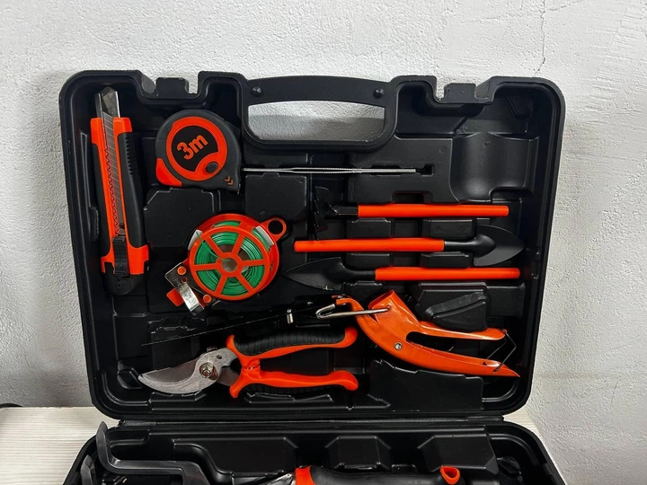 Набір садових інструментів у кейсі 14 в 1 Gardening Set ART Універсальний садовий набір - зображення 2