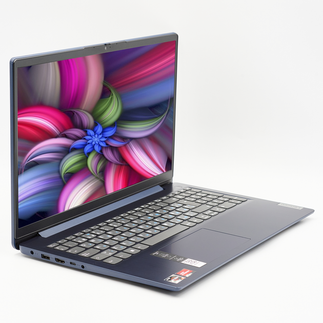 Ноутбук 15,6" Lenovo IdeaPad 3 AMD Ryzen 5 5500U RAM 16 ГБ SSD 512 ГБ AMD Radeon Graphics FullHD Win11 (1523) - изображение 2