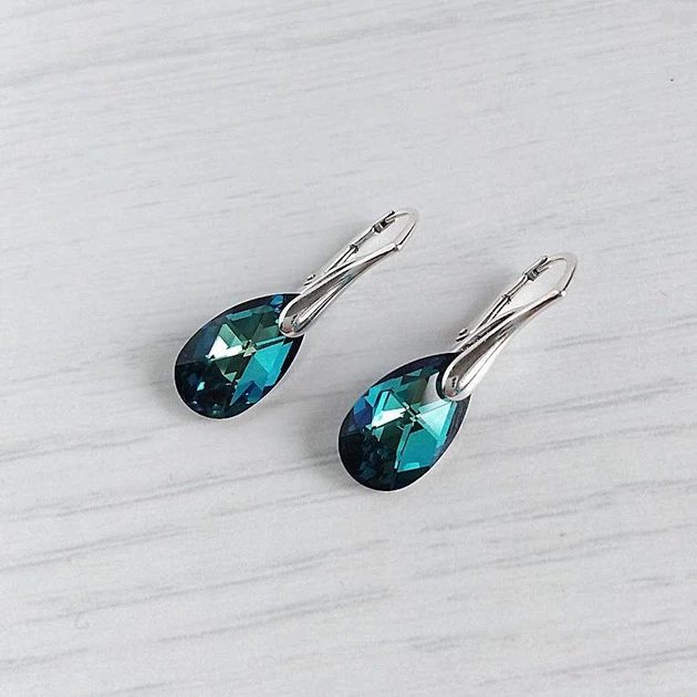 Серьги Hand Made с каплями Swarovski насыщенного синего цвета с переливами - Фото 3 Серьги Hand Made с каплями Swarovski насыщенного синего цвета с переливами - изображение 3