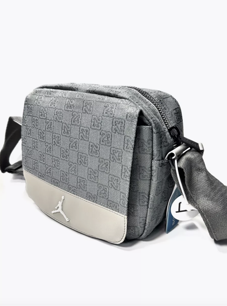 Сумка через плечо Jordan Monogram серого цвета. - изображение 8